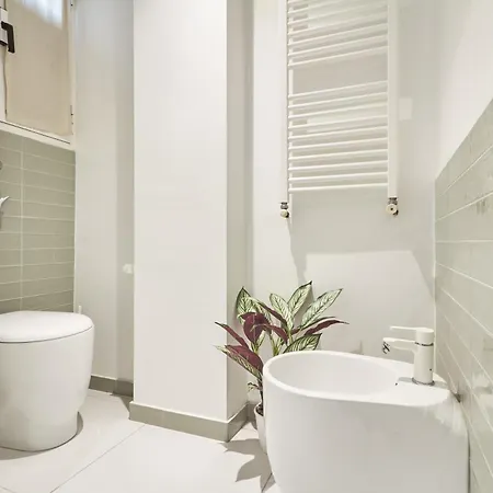 Apartment Elegante Minimal Dai Tocchi Botanici *