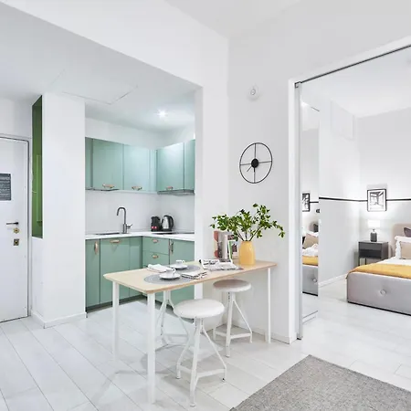 Elegante Minimal Dai Tocchi Botanici * Milan